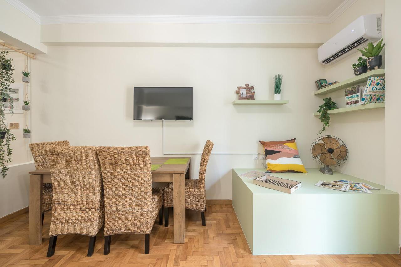 Boutique Suite By Cloudkeys Athens Exterior photo