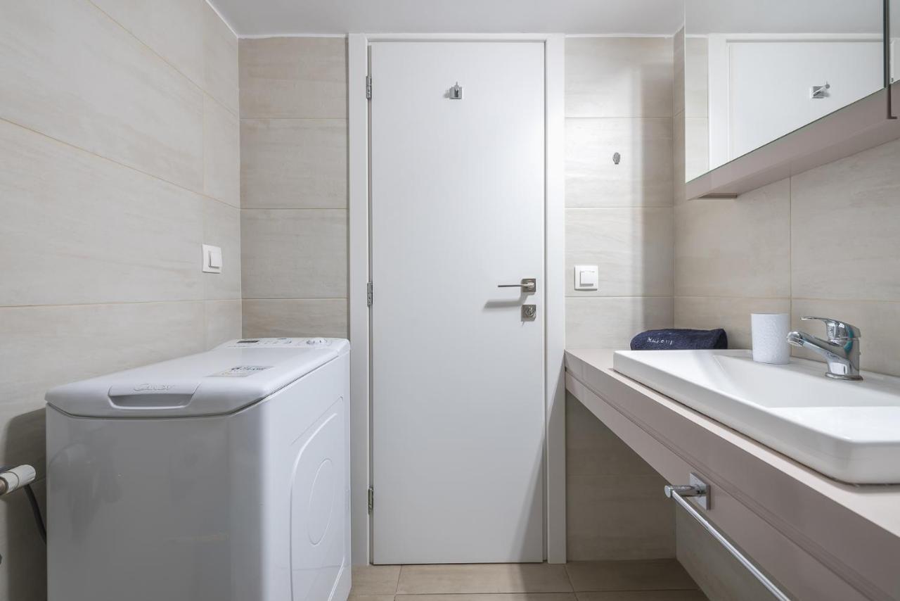 Boutique Suite By Cloudkeys Athens Exterior photo